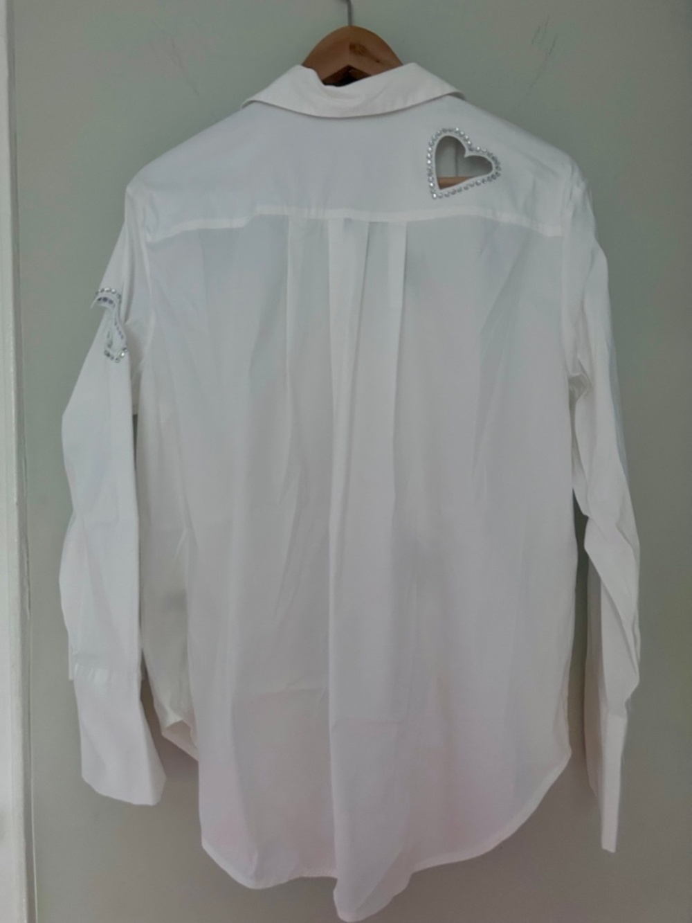 Alice + Olivia Finely Heart Embellished Cotton Shirt size M - Picture 10 of 13